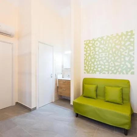 Station Housing Ii By Wonderful Italy Apartment Naples