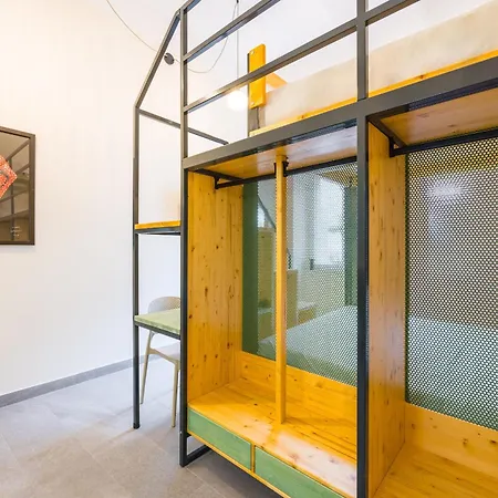 Apartment Station Housing Ii By Wonderful Italy Naples